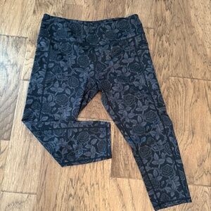 Constantly Varied Gear CVG rose capri leggings size XL